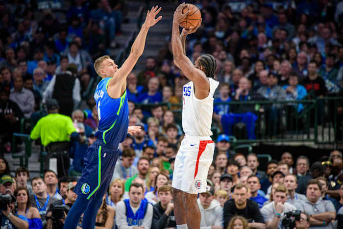 Porzingis v Clippers